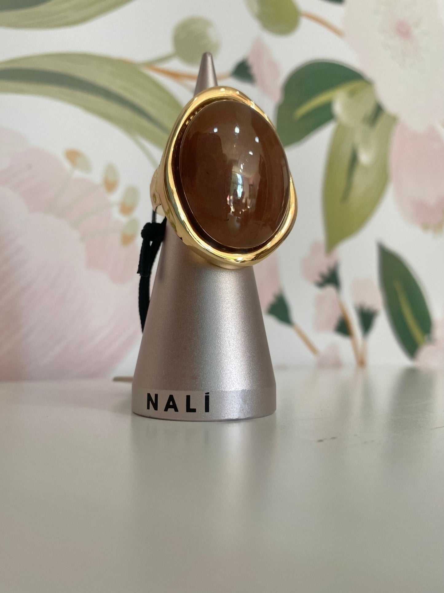 ANELLO BEAN ELASTICO TONDO RESINA BEIGE NALI - Fanatica Boutique