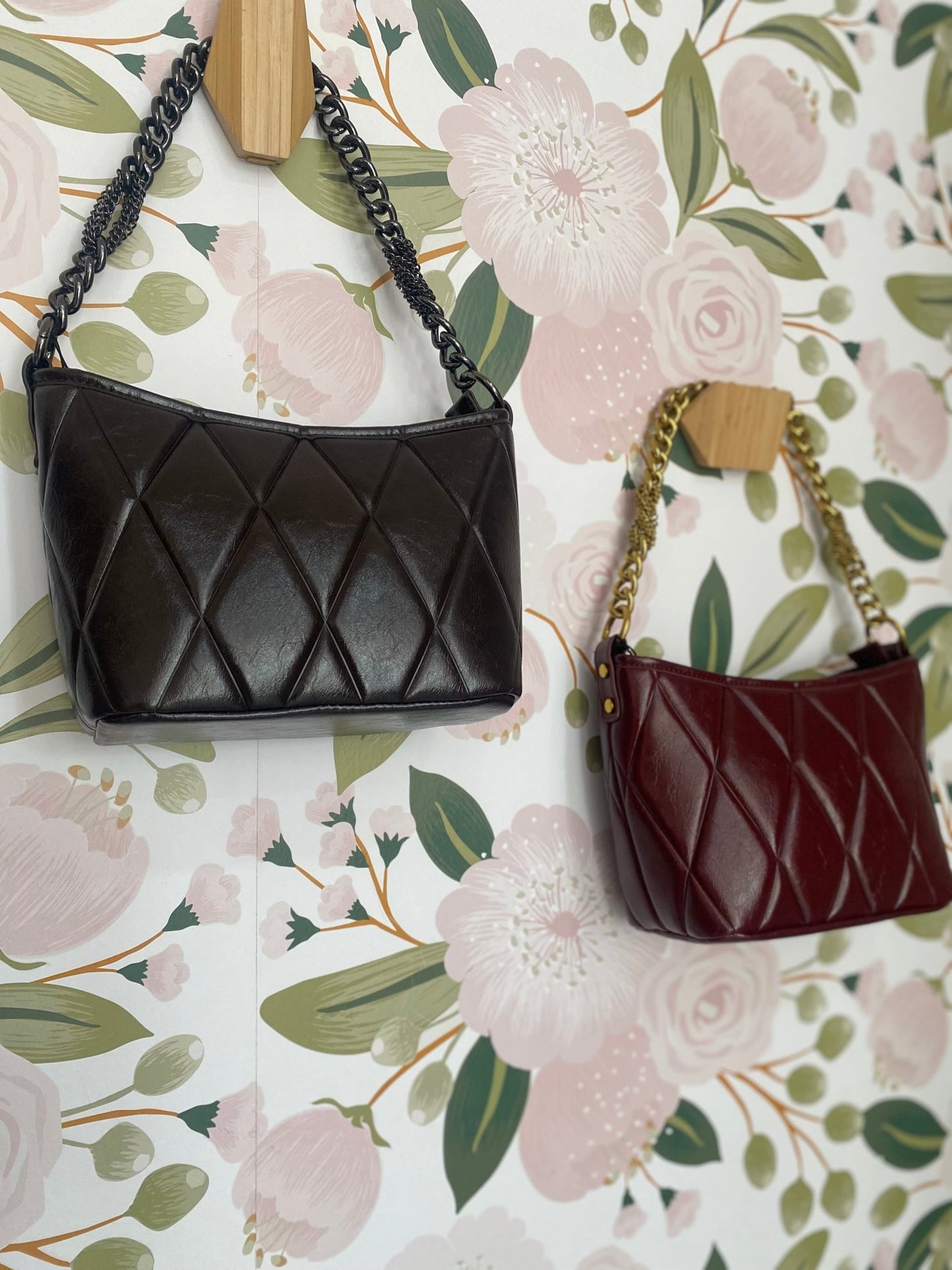 BORSA ARTEMISIA A SPALLA MATELLASSE BORDEAUX NALI - Fanatica Boutique