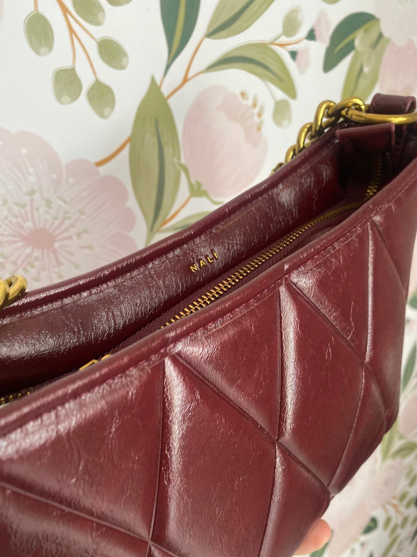 BORSA ARTEMISIA A SPALLA MATELLASSE BORDEAUX NALI - Fanatica Boutique