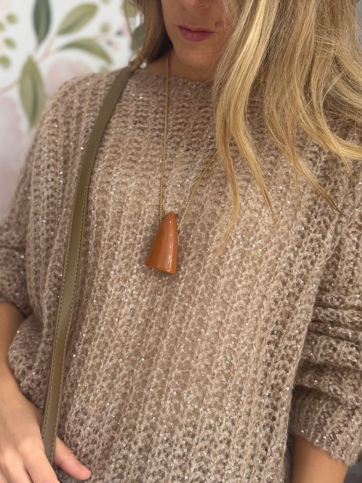 COLLANA MARIA CON PENDENTE IN RESINA MARRONE NALI - Fanatica Boutique