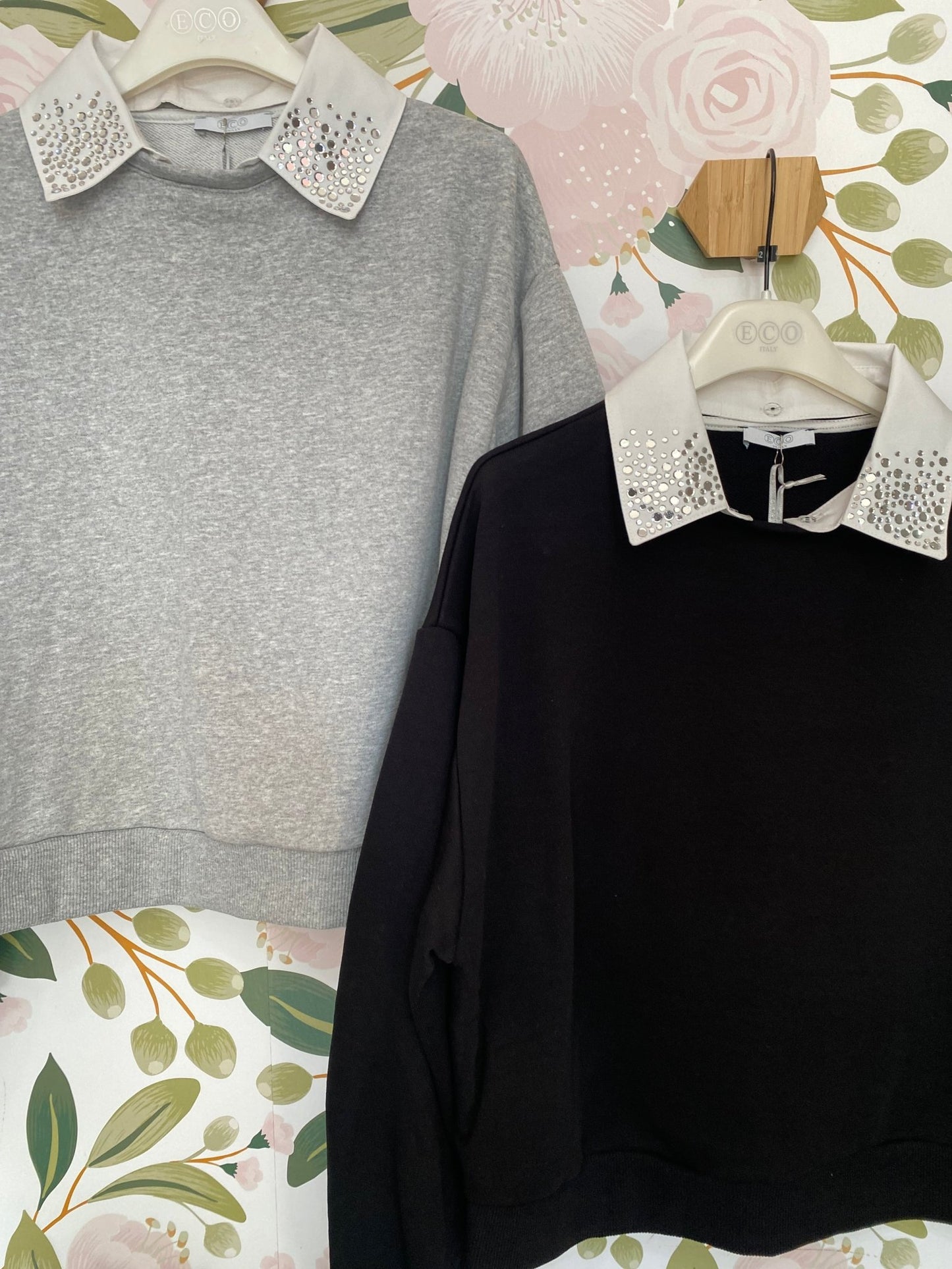 FELPA CON COLLETTO STRASS - Fanatica Boutique