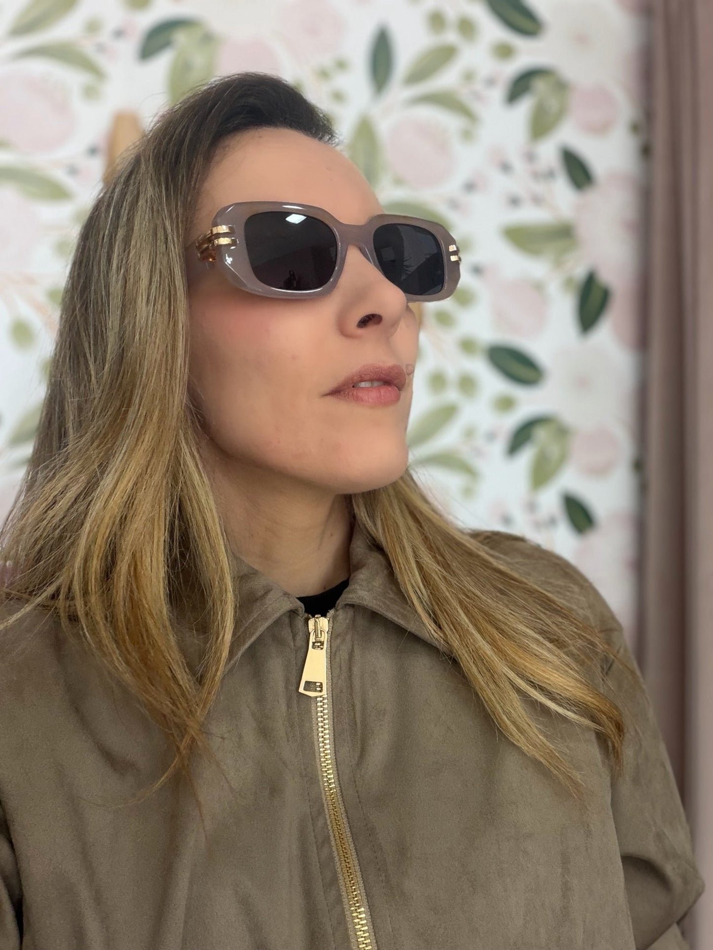 OCCHIALI LARA RETTANGOLARI ORO/BEIGE - Fanatica Boutique