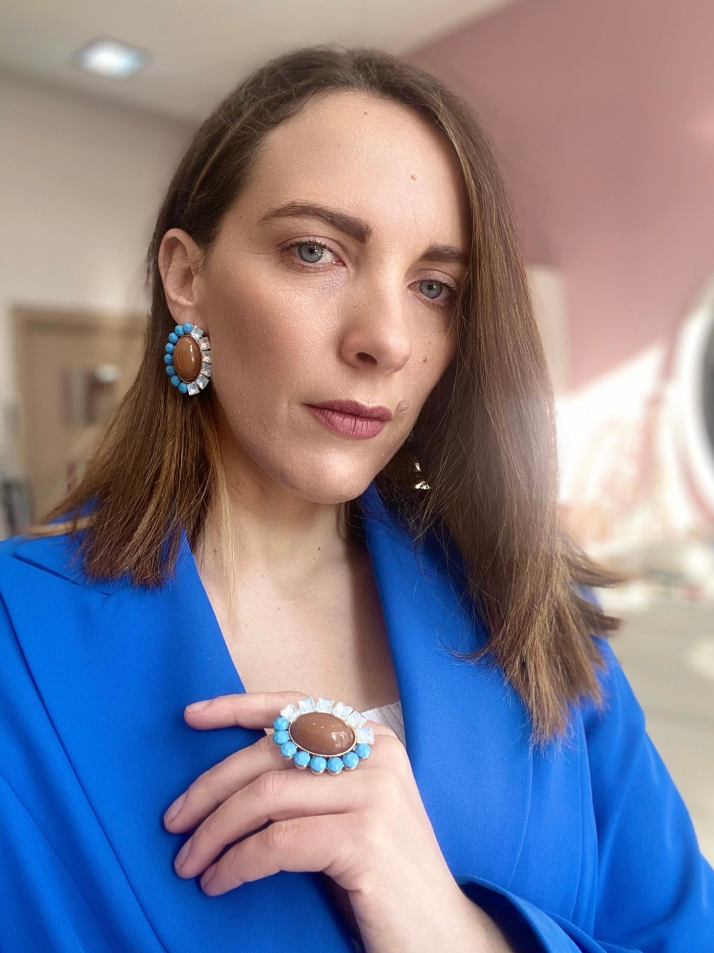 ORECCHINI WISH RESINA MARRONE+ PIETRE BLU NALI - Fanatica Boutique