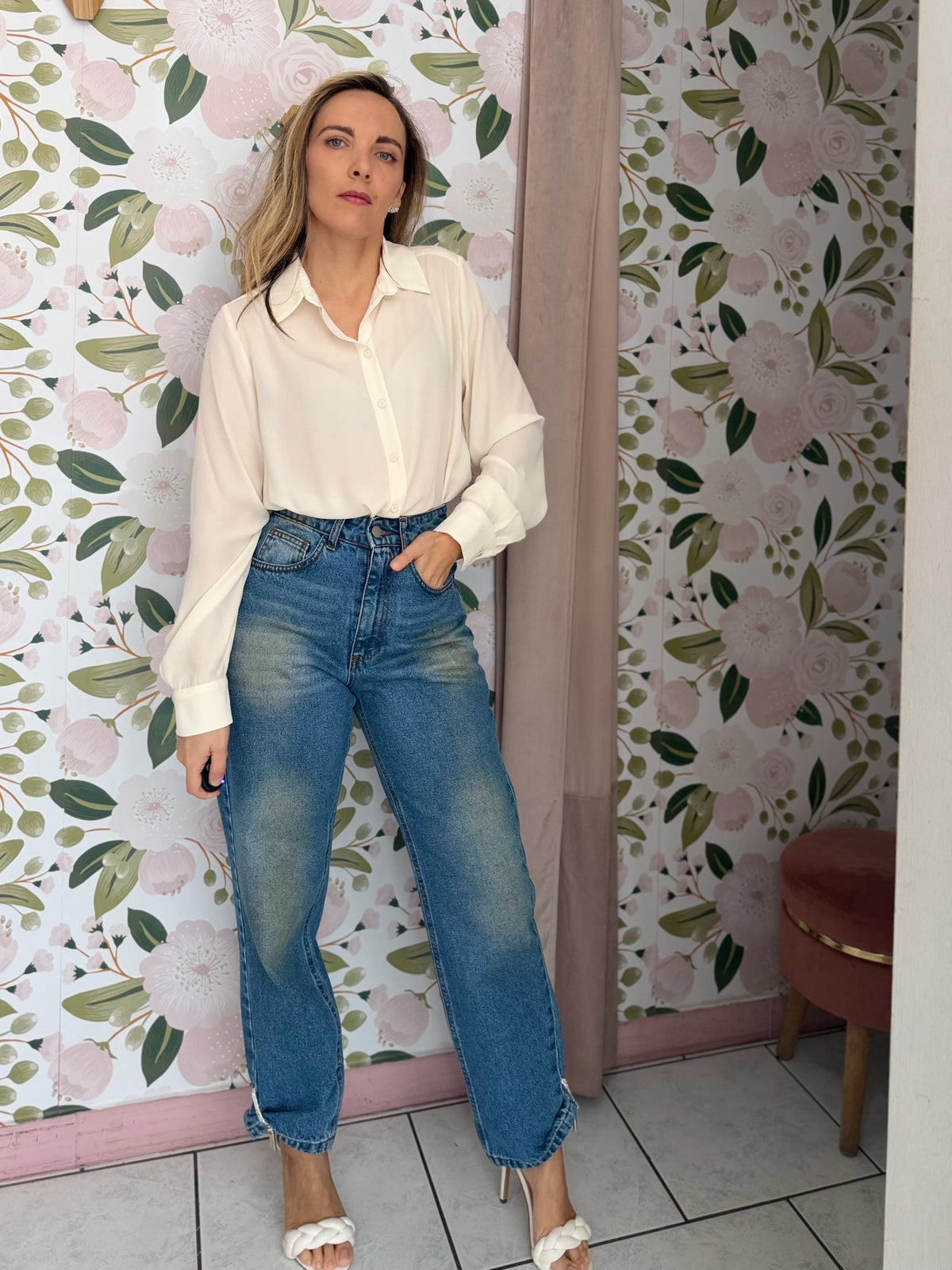 JEANS SABBIATO CON LACCI STRASS KIKISIX