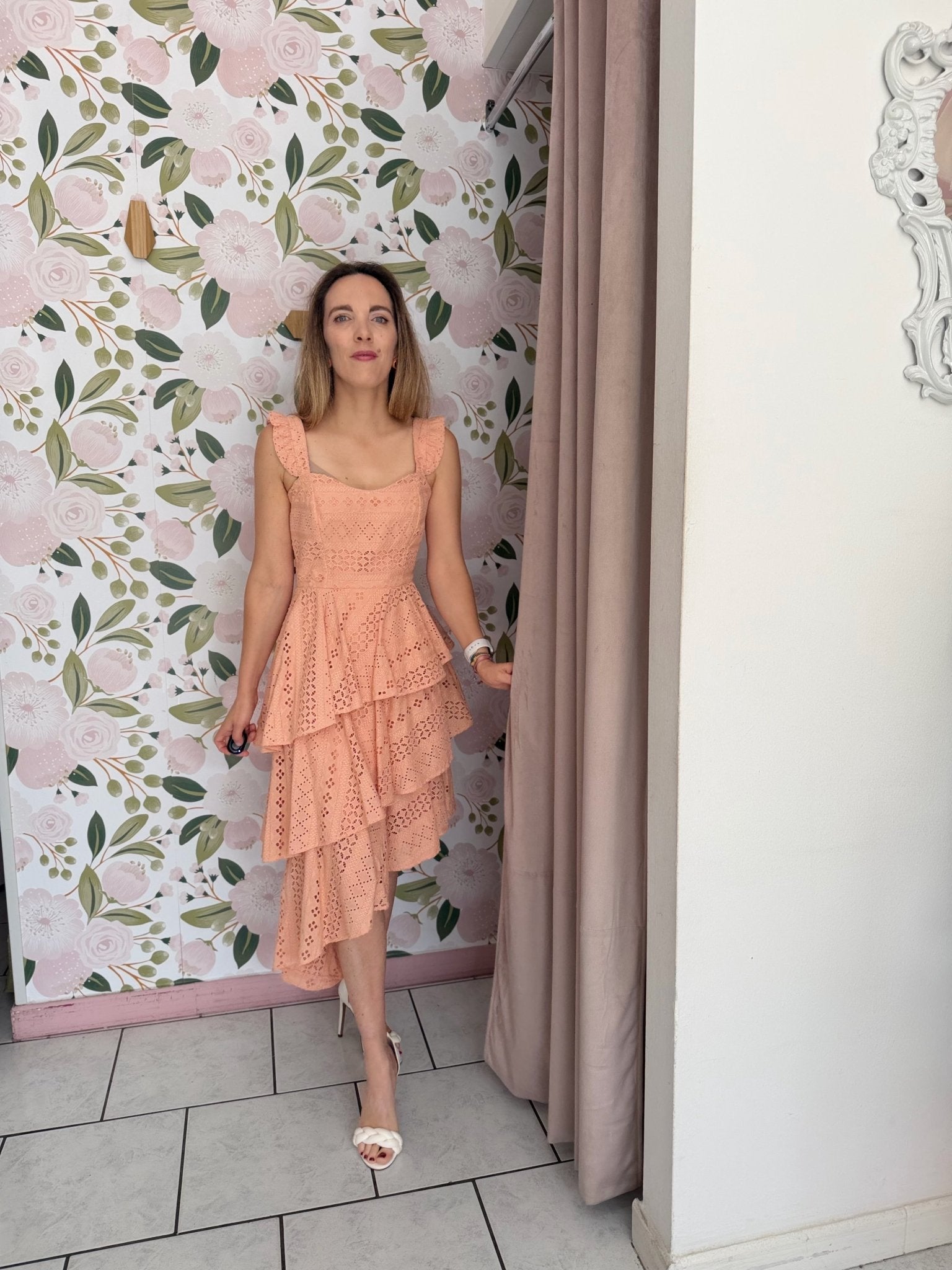 ABITO SALMONE AMOSA - Fanatica Boutique