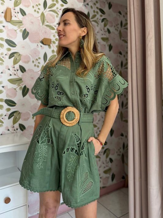 BERMUDA AMOSA CON RICAMI - Fanatica Boutique