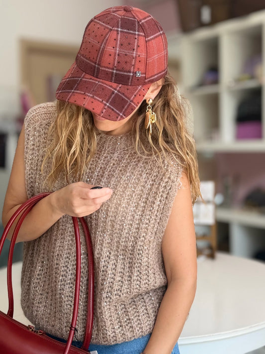 BERRETTO CINDY A QUADRI MATTONE NALI - Fanatica Boutique