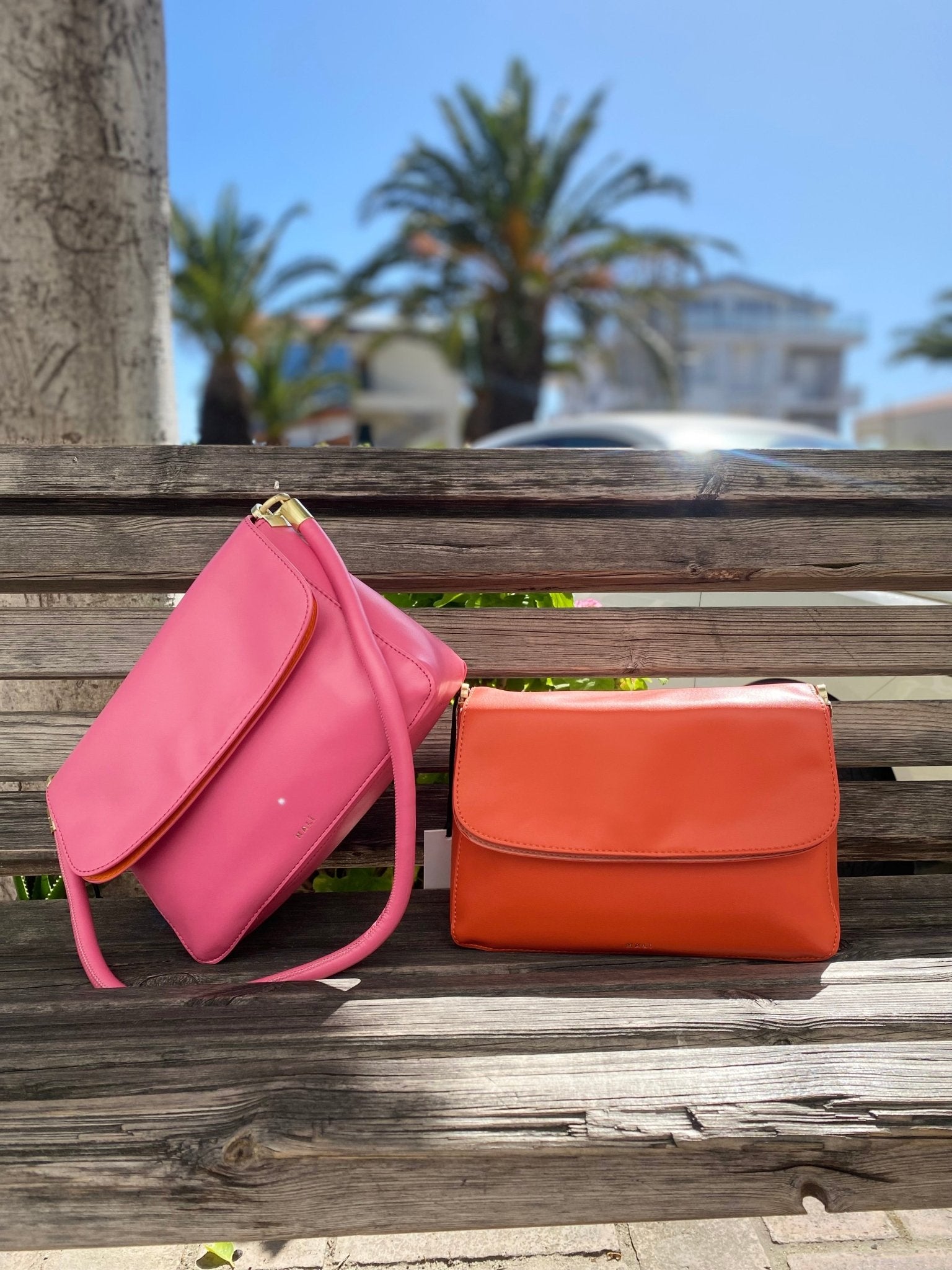 BORSA AMIRA CON TRACOLLA FUCSIA NALI - Fanatica Boutique