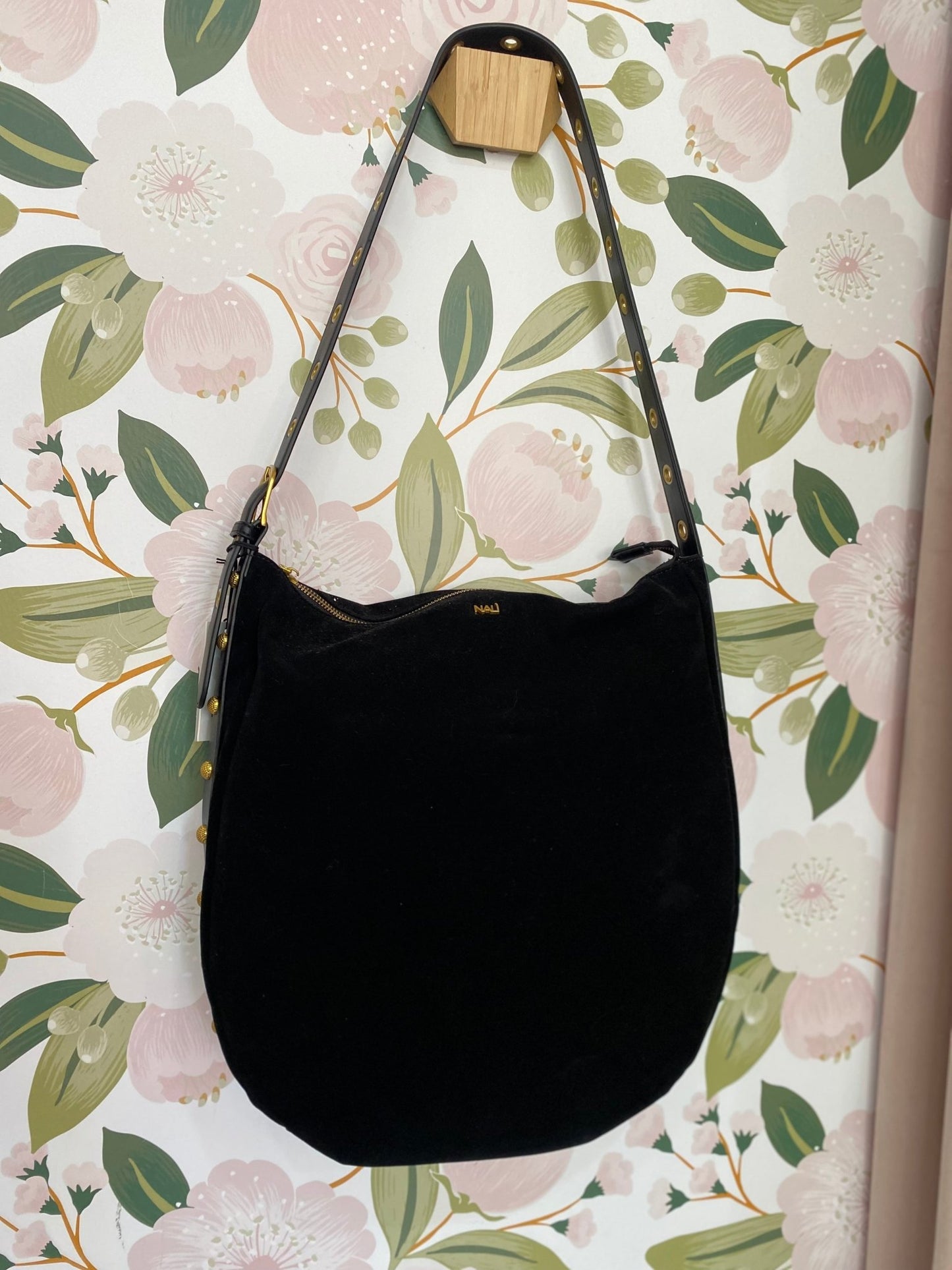 BORSA JOANNE A SPALLA CON BORCHIE NERO NALI - Fanatica Boutique