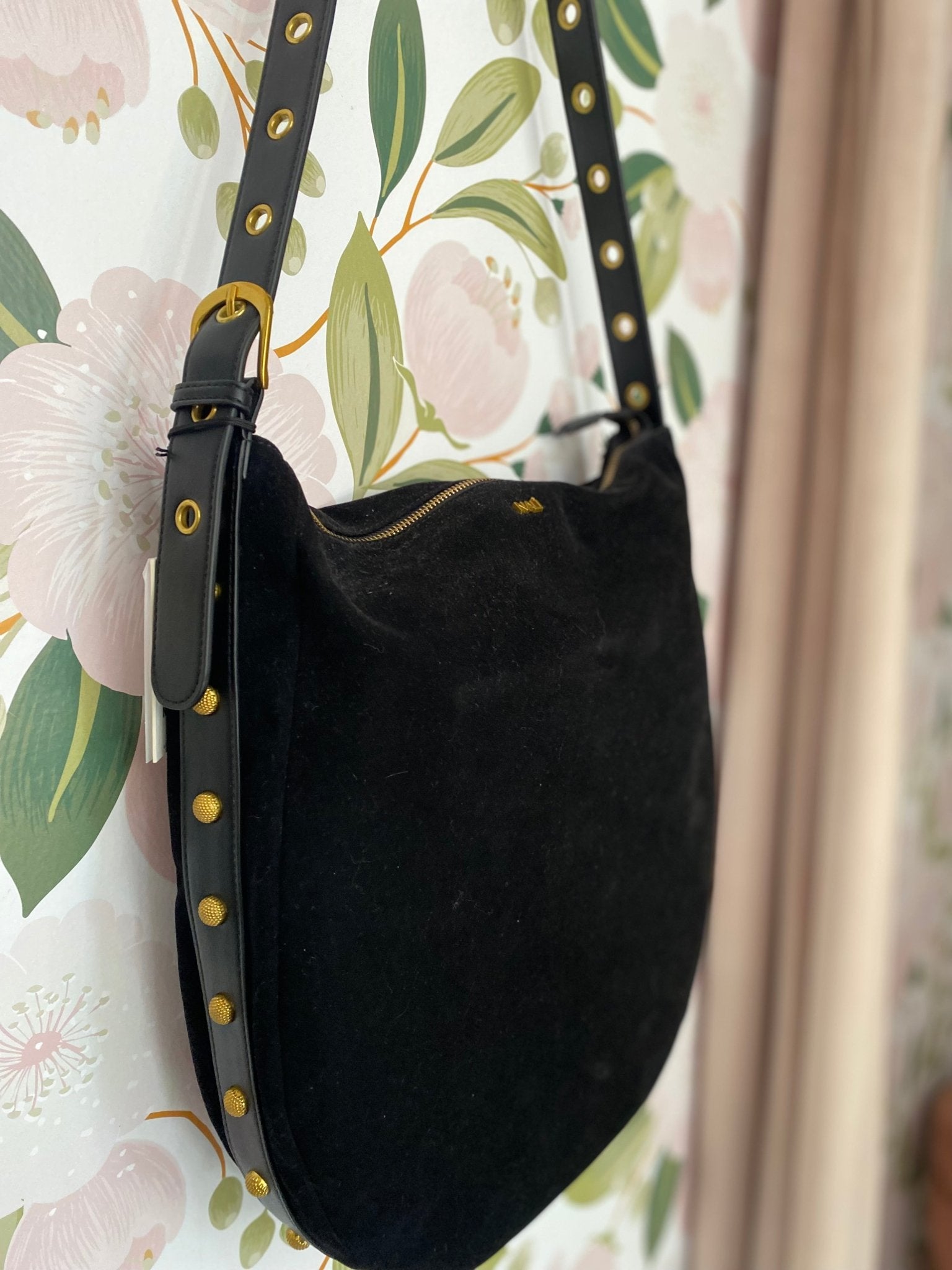 BORSA JOANNE A SPALLA CON BORCHIE NERO NALI - Fanatica Boutique