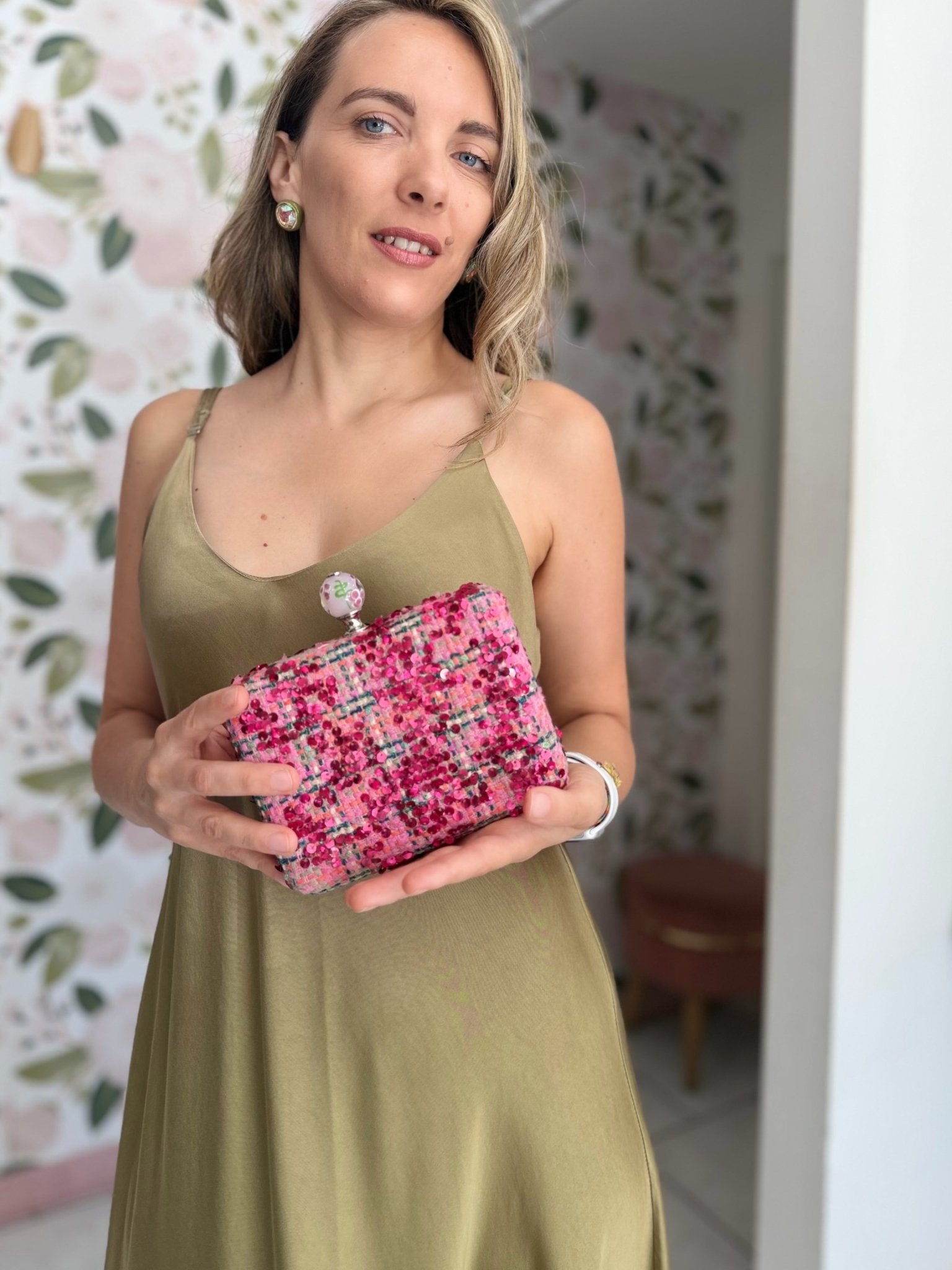 CLUTCH ELENA IN TESSUTO RICAMATO ROSA NALI - Fanatica Boutique