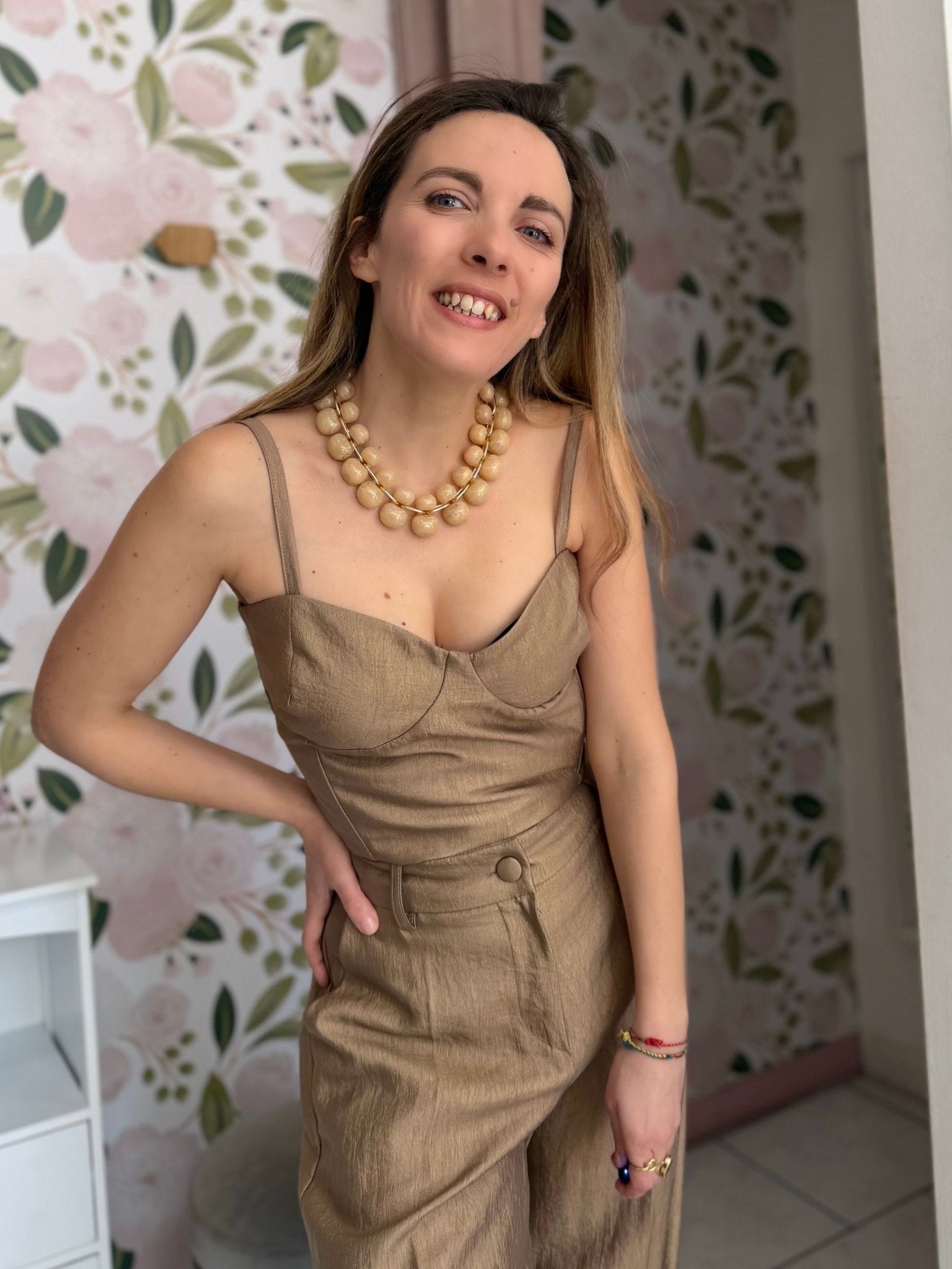 COLLANA GRAPE IN RESINA BEIGE - Fanatica Boutique