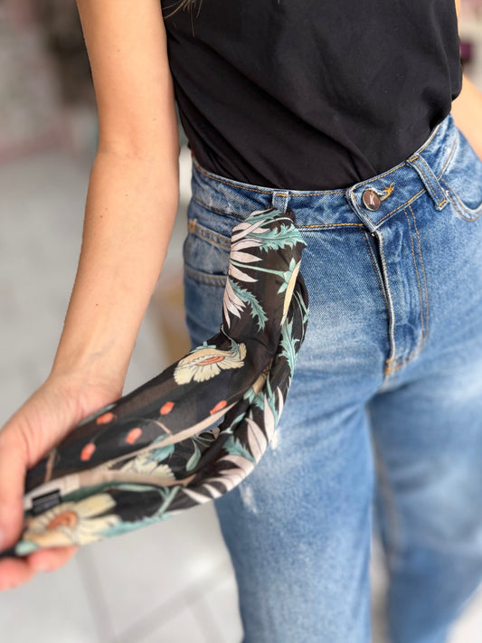 FOULARD FANTASIA FLOREALE SETA COTONE NERO - Fanatica Boutique