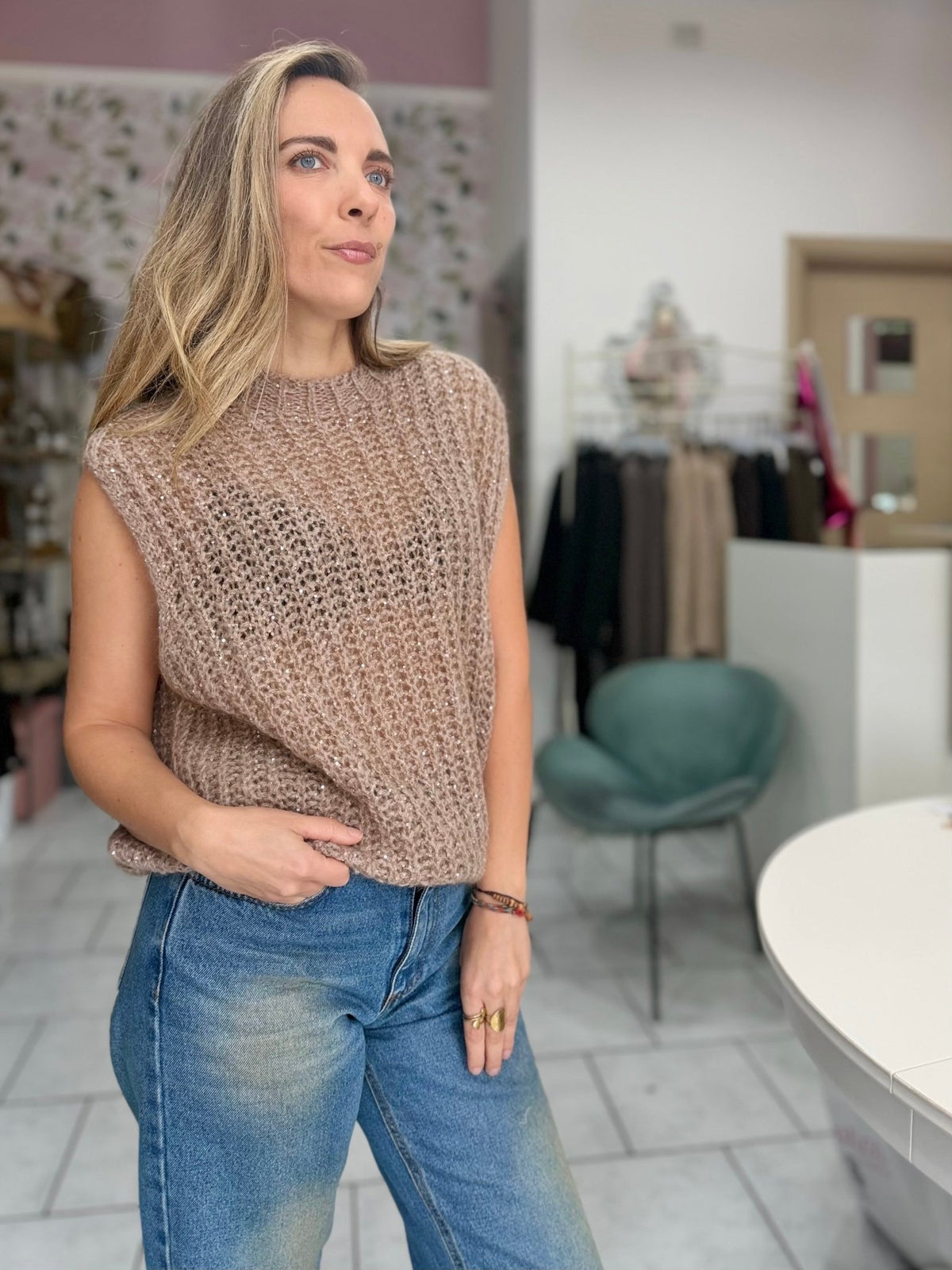 GILET IN MAGLIA INSERTI PAILLETTES ECO - Fanatica Boutique