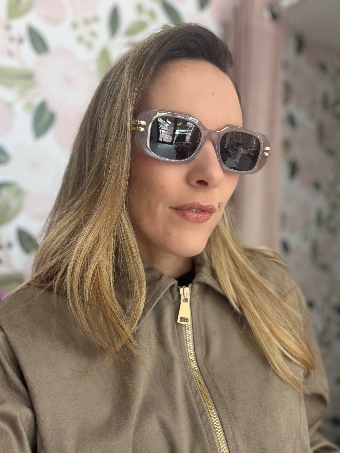 OCCHIALI LARA RETTANGOLARI ORO/BEIGE - Fanatica Boutique