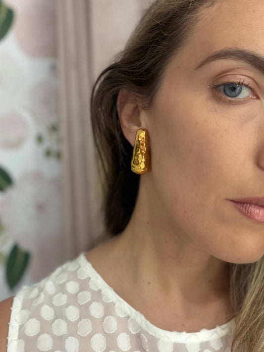 ORECCHINI A GOCCIA MARTELLATI ORO NALI - Fanatica Boutique