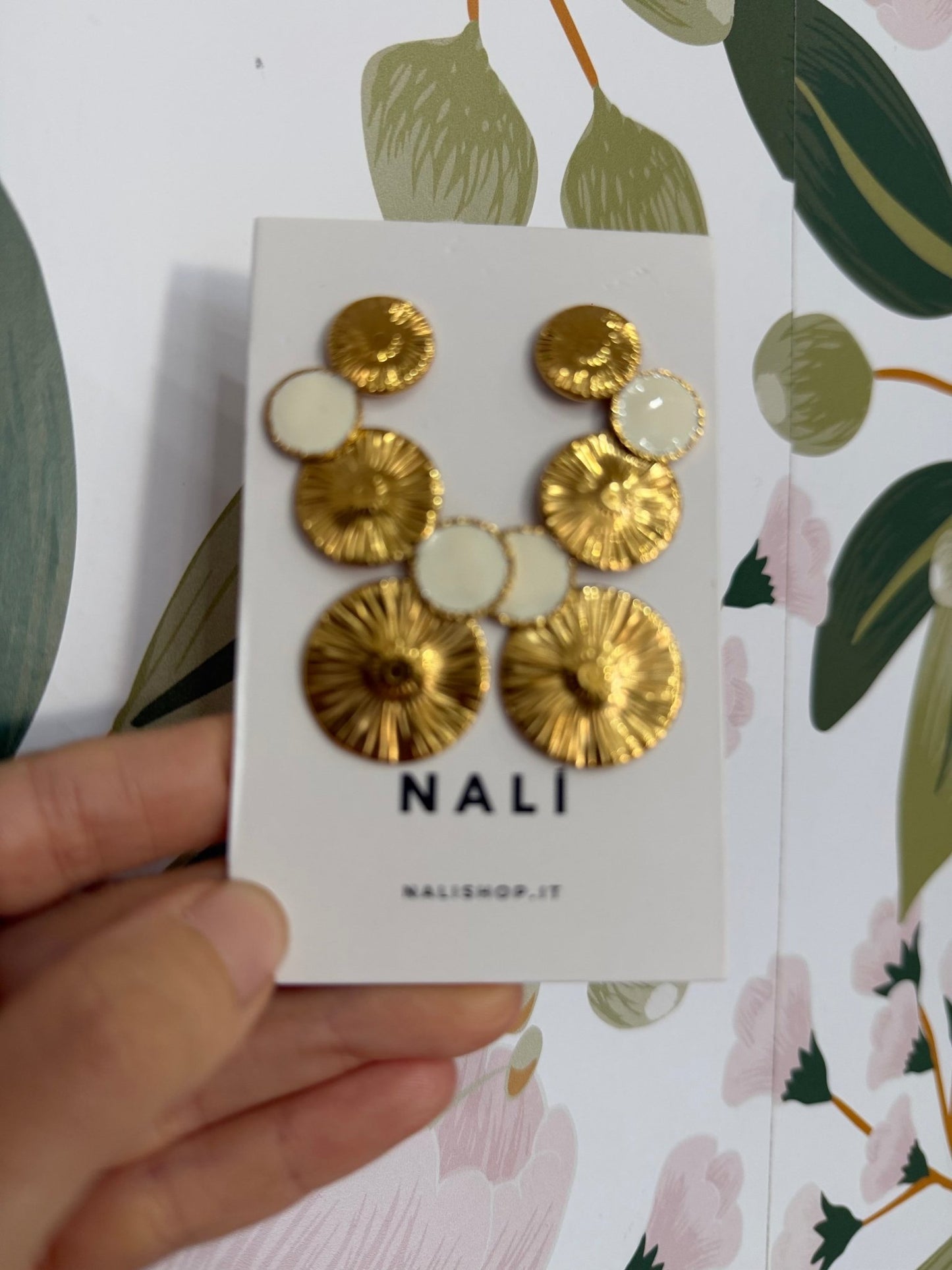 ORECCHINI MIA PENDENTI ACC. INOS. ORO/BIANCO NALI - Fanatica Boutique