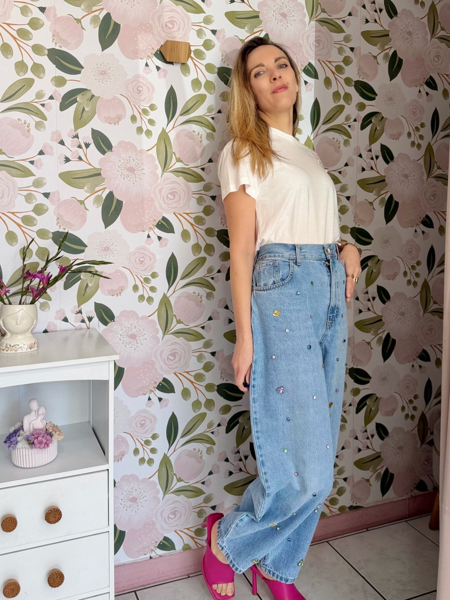 PANTAJEANS CON APPLICAZIONI DI STRASS - Fanatica Boutique