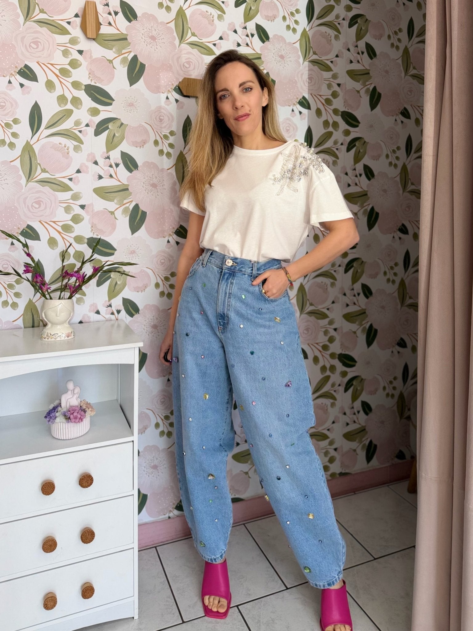 PANTAJEANS CON APPLICAZIONI DI STRASS - Fanatica Boutique