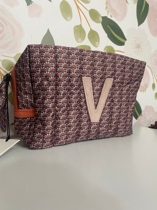 POUCH LETTERA V FANGO/CORALLO NALI - Fanatica Boutique