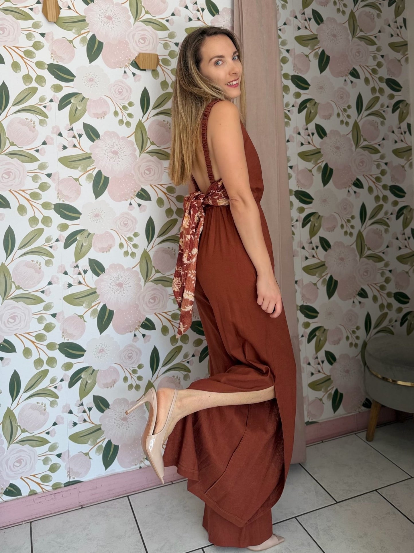 TUTA CON DETTAGLIO SUL RETRO LE SARTE DEL SOLE - Fanatica Boutique