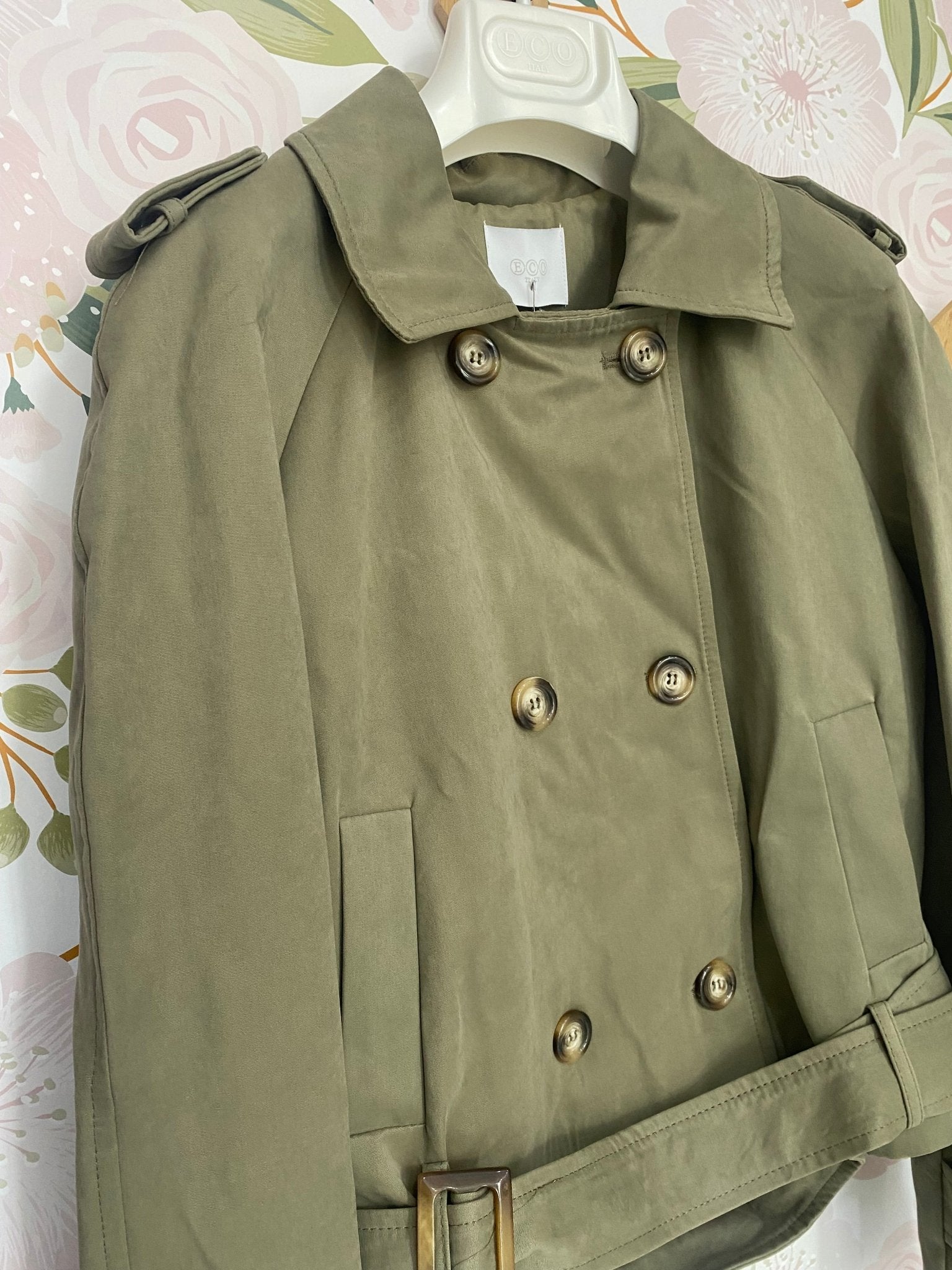 TRENCH CORTO - Fanatica Boutique