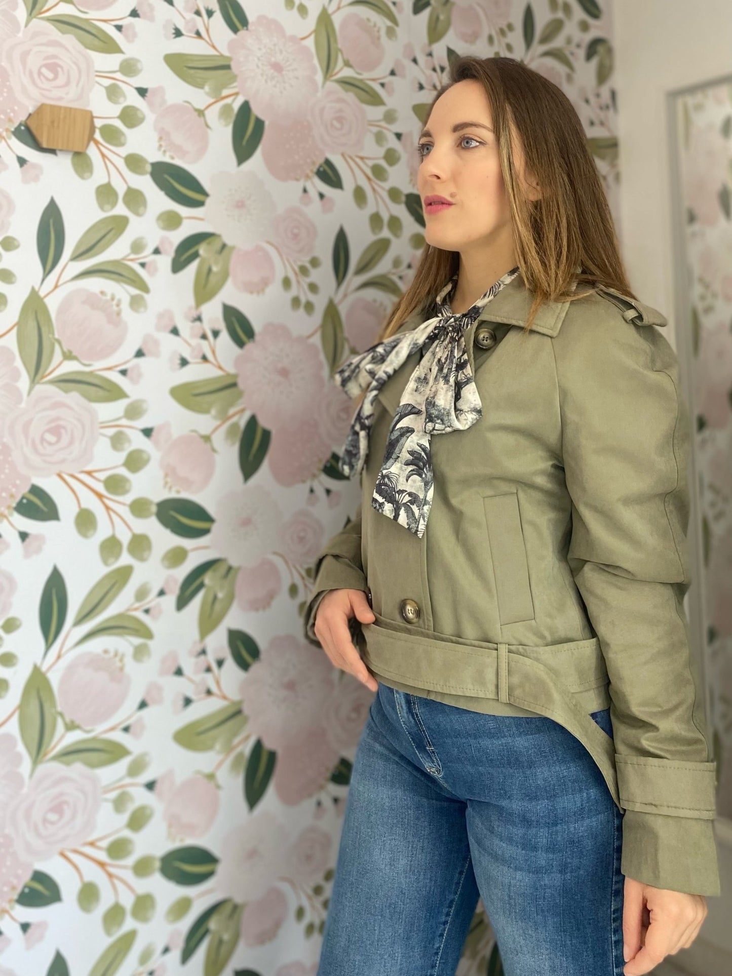 TRENCH CORTO ECO - Fanatica Boutique